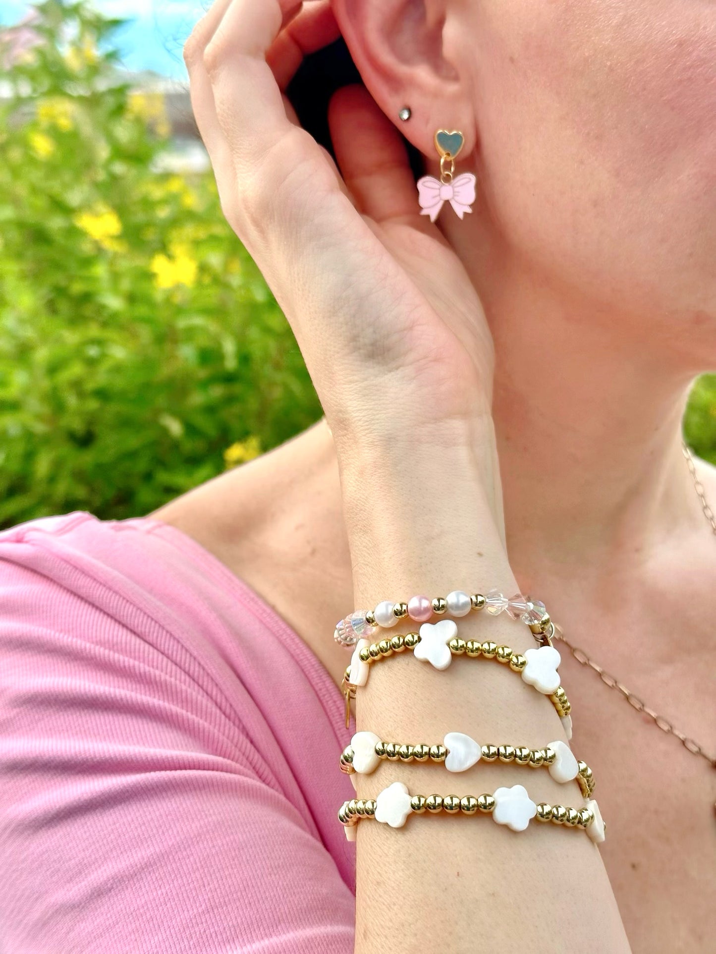 ๐ Blush Bow Earrings