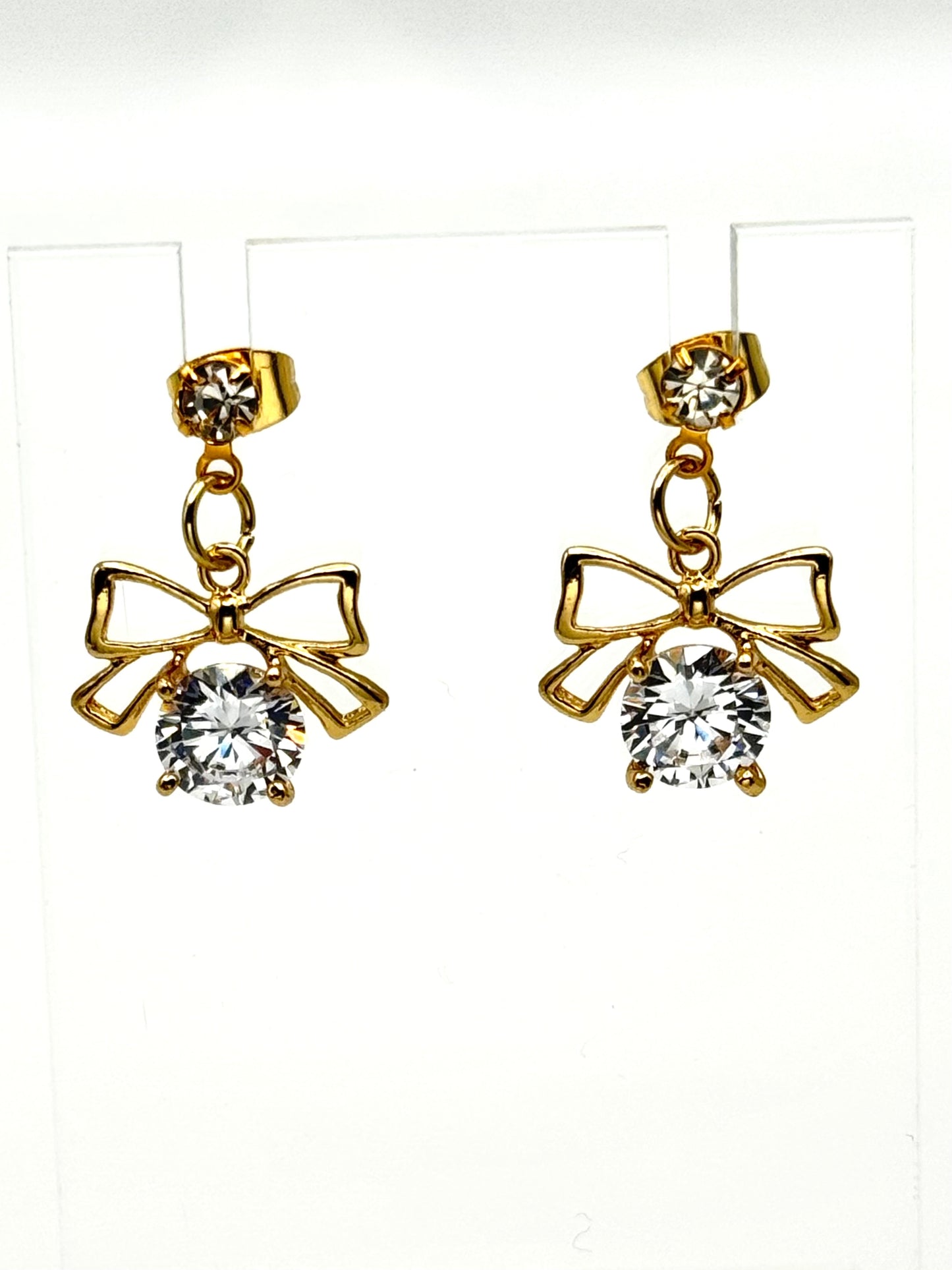 ๐ Crystal Elegance Bow Earrings