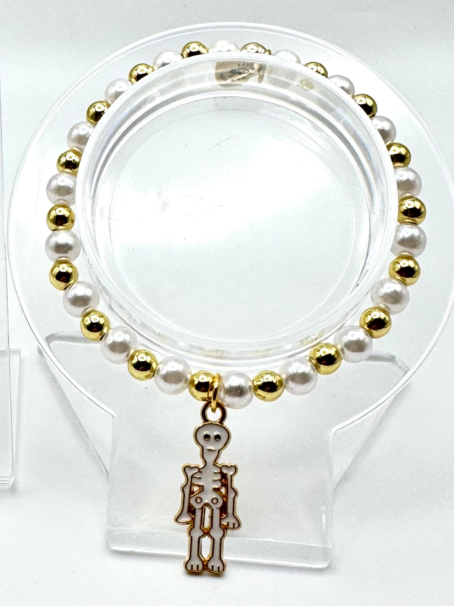 ☠️ Pearl Bones Bracelet